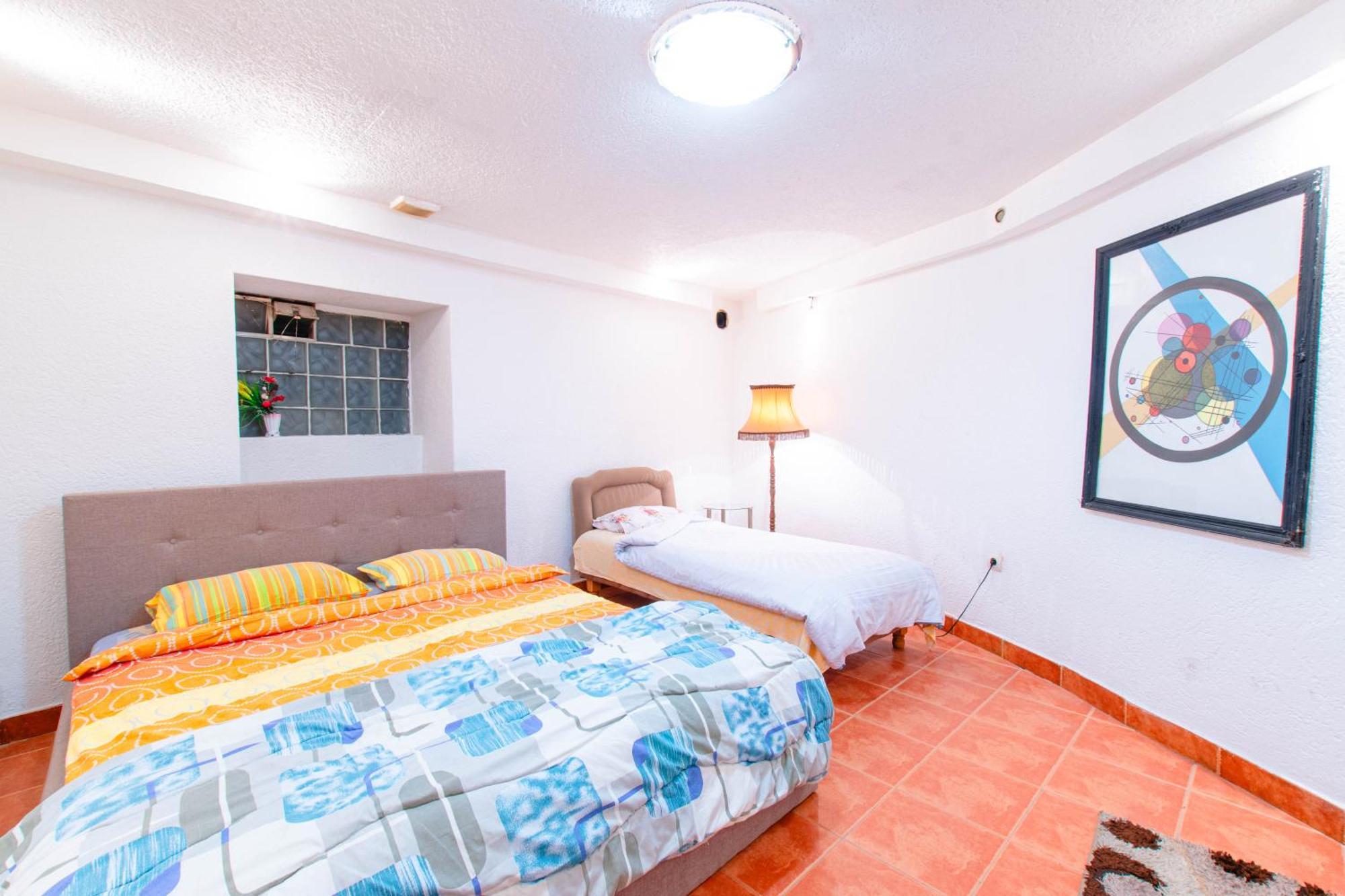 Hostel Konak Подгориця Екстер'єр фото