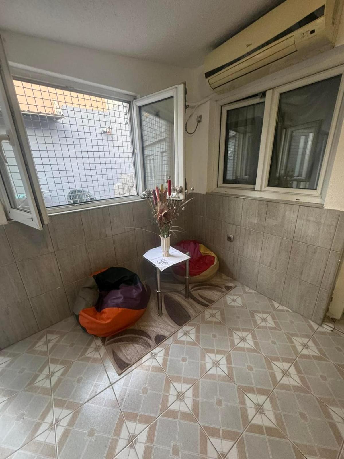 Hostel Konak Подгориця Екстер'єр фото